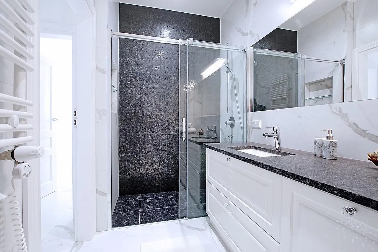 Blue Buddy - Hamptons Gdansk Apartment
